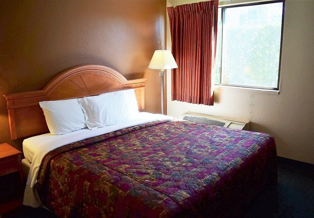 Rodeway Inn Auburn - Seattle Exterior photo